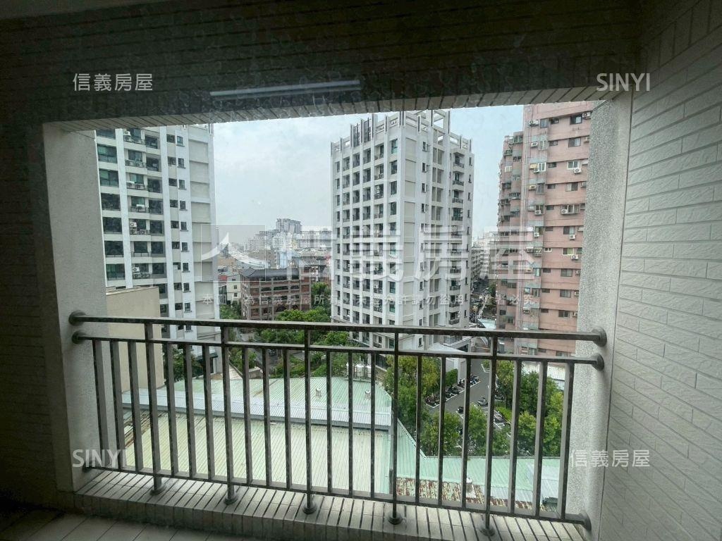 西屯三房平車房屋室內格局與周邊環境