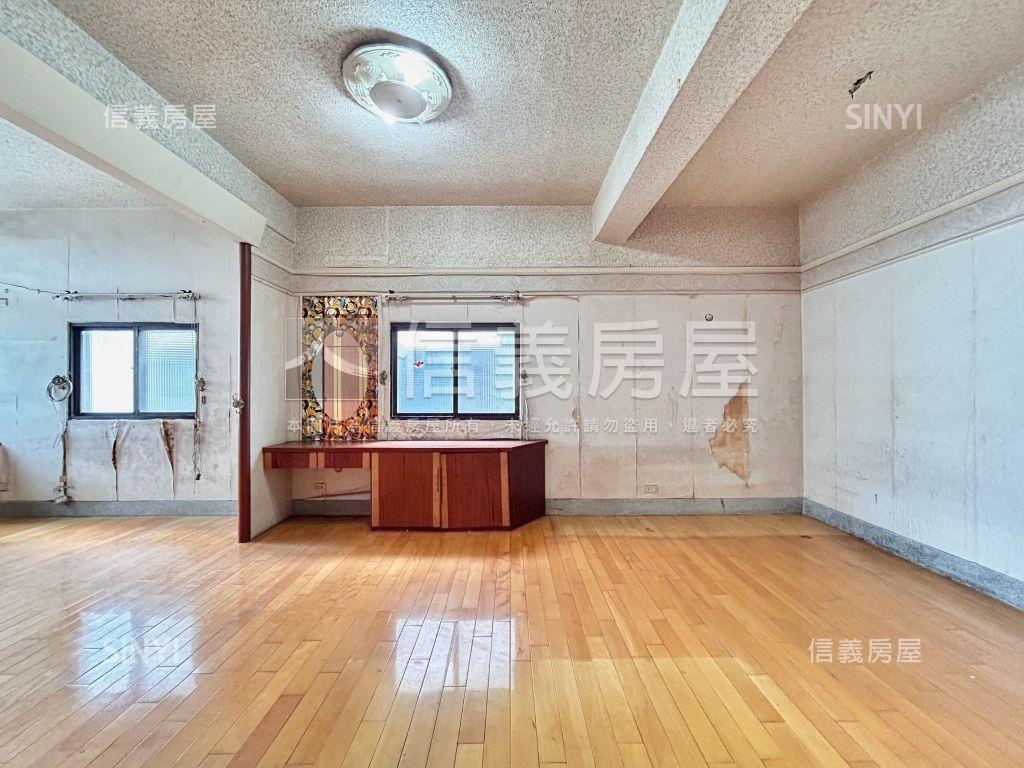 太原園道活路邊間美透天房屋室內格局與周邊環境