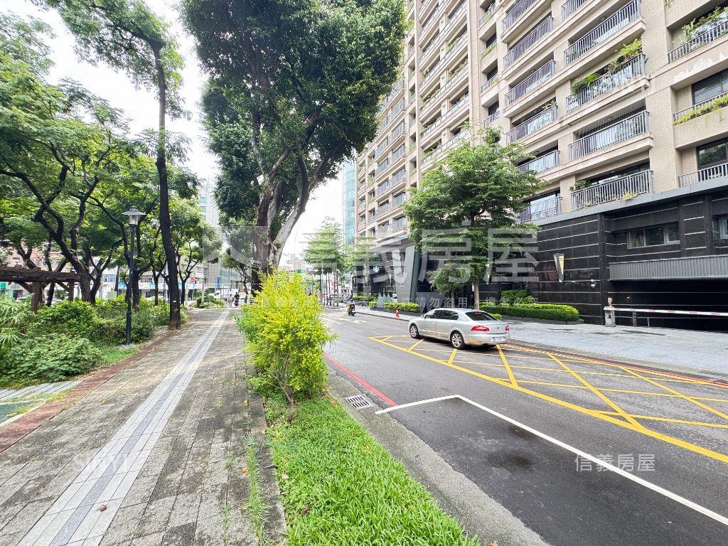 太原園道活路邊間美透天房屋室內格局與周邊環境