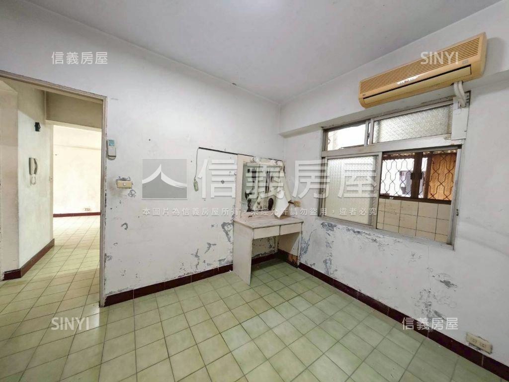 富台國宅３房房屋室內格局與周邊環境