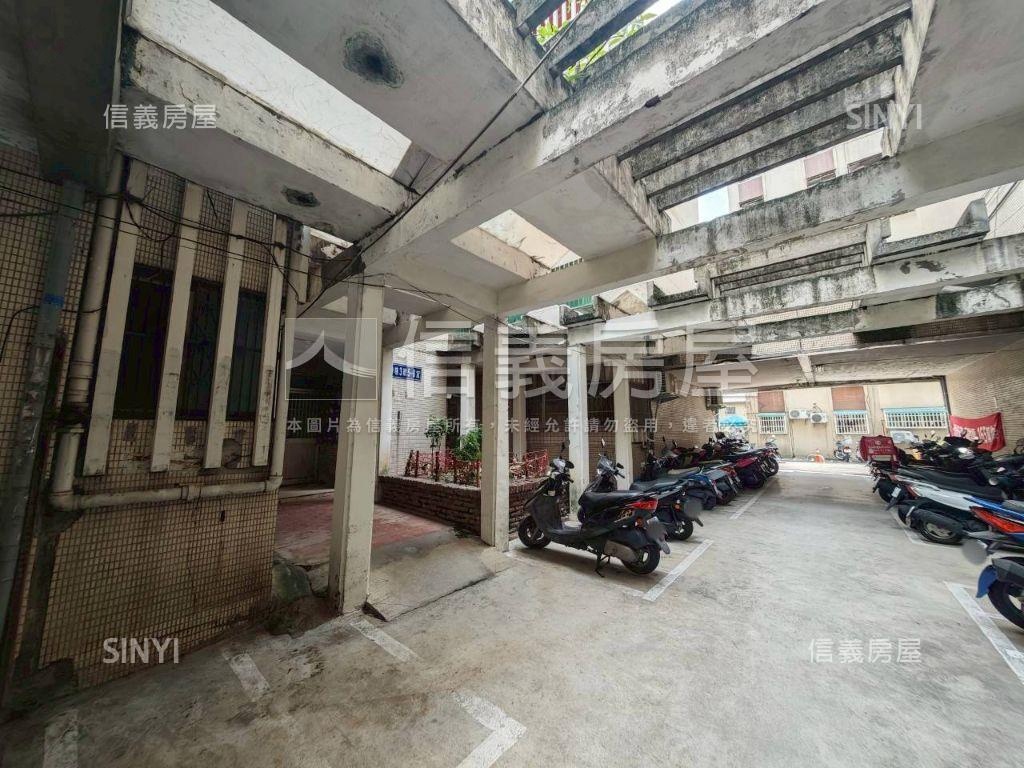 富台國宅３房房屋室內格局與周邊環境