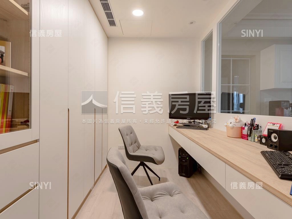 合陽天擎精裝四房坡平車位房屋室內格局與周邊環境