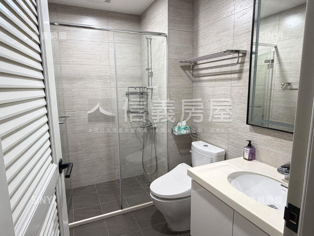 合陽天擎精裝四房坡平車位房屋室內格局與周邊環境