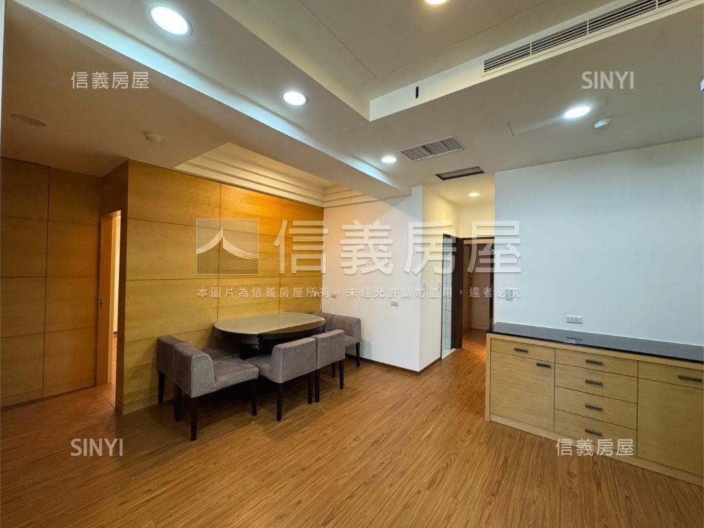 民生捷座大三房平移車位房屋室內格局與周邊環境