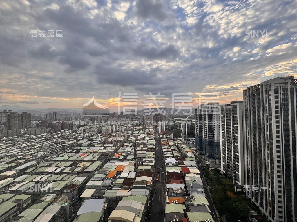 新埔捷雙景鋼骨美兩房車位房屋室內格局與周邊環境