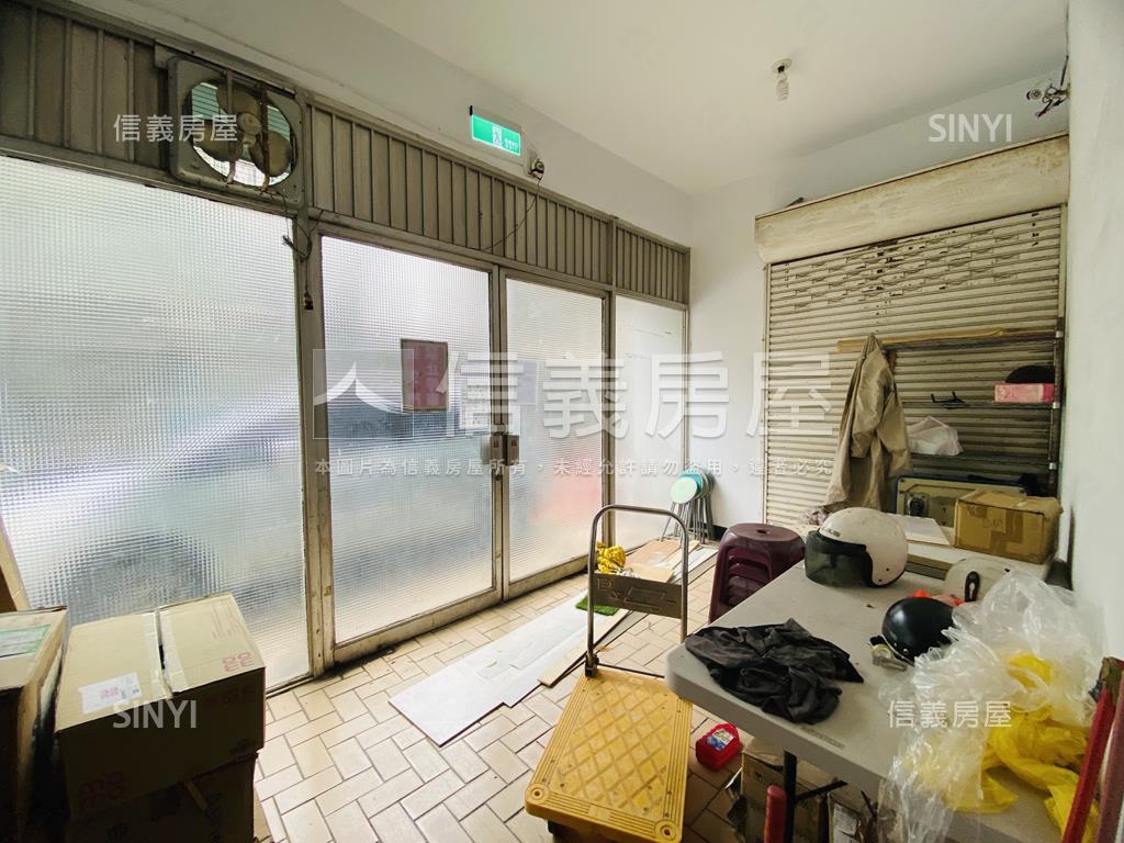 堅信萬年青華廈稀有套房房屋室內格局與周邊環境