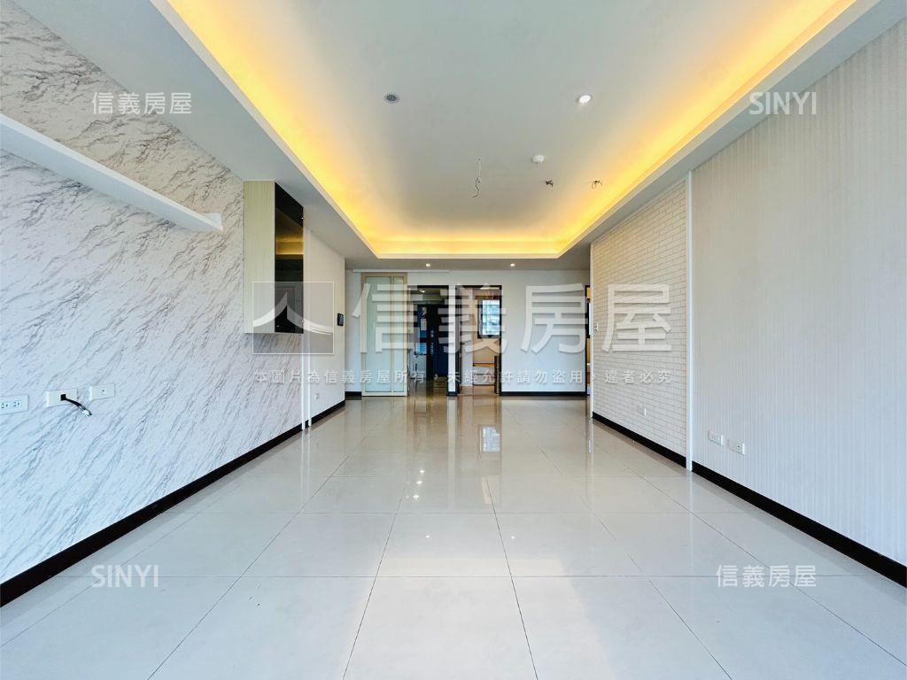 陽光滿屋，三房嘉年華房屋室內格局與周邊環境