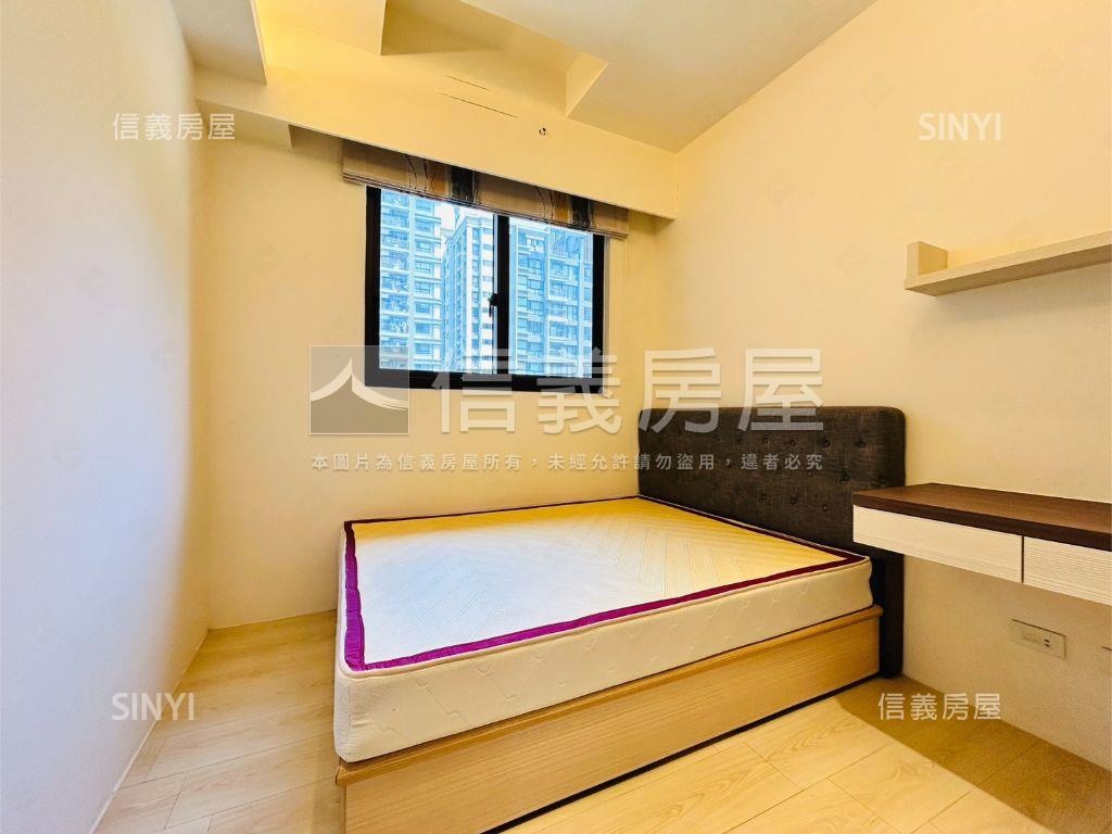 陽光滿屋，三房嘉年華房屋室內格局與周邊環境