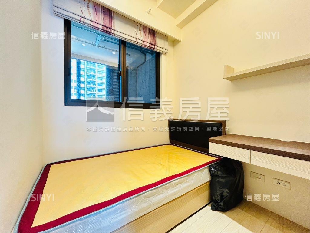 陽光滿屋，三房嘉年華房屋室內格局與周邊環境