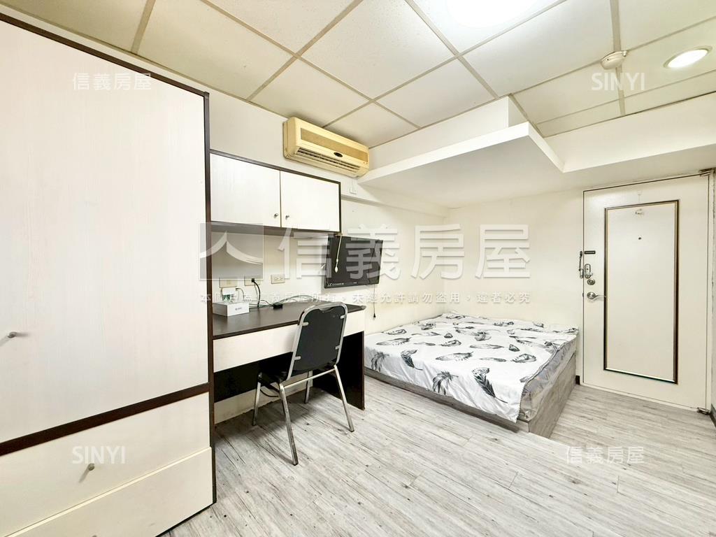 近中國醫商圈１５套金雞母房屋室內格局與周邊環境