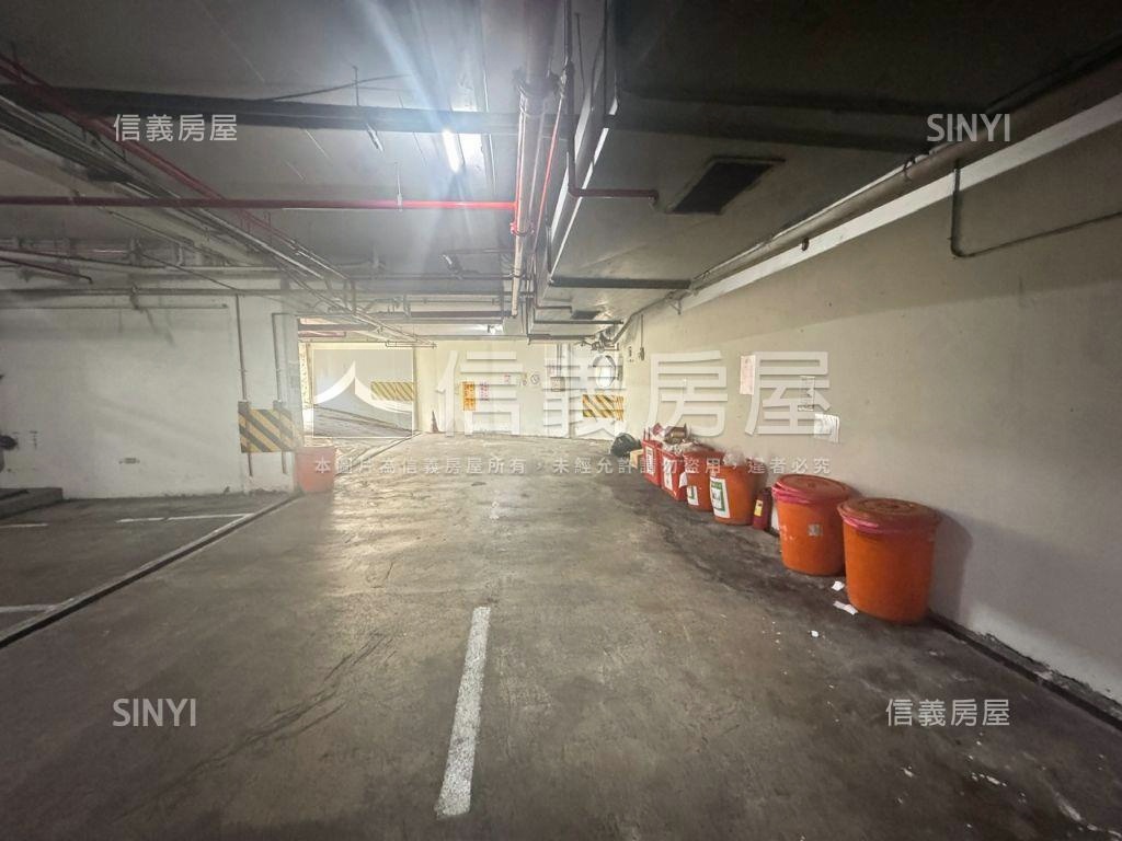 瓏山琳一層一戶美廈房屋室內格局與周邊環境