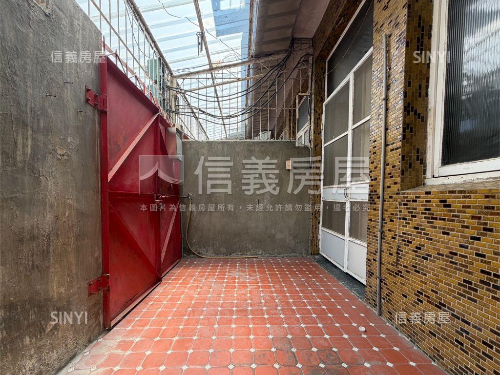 光影流轉｜溫馨採光透天房屋室內格局與周邊環境