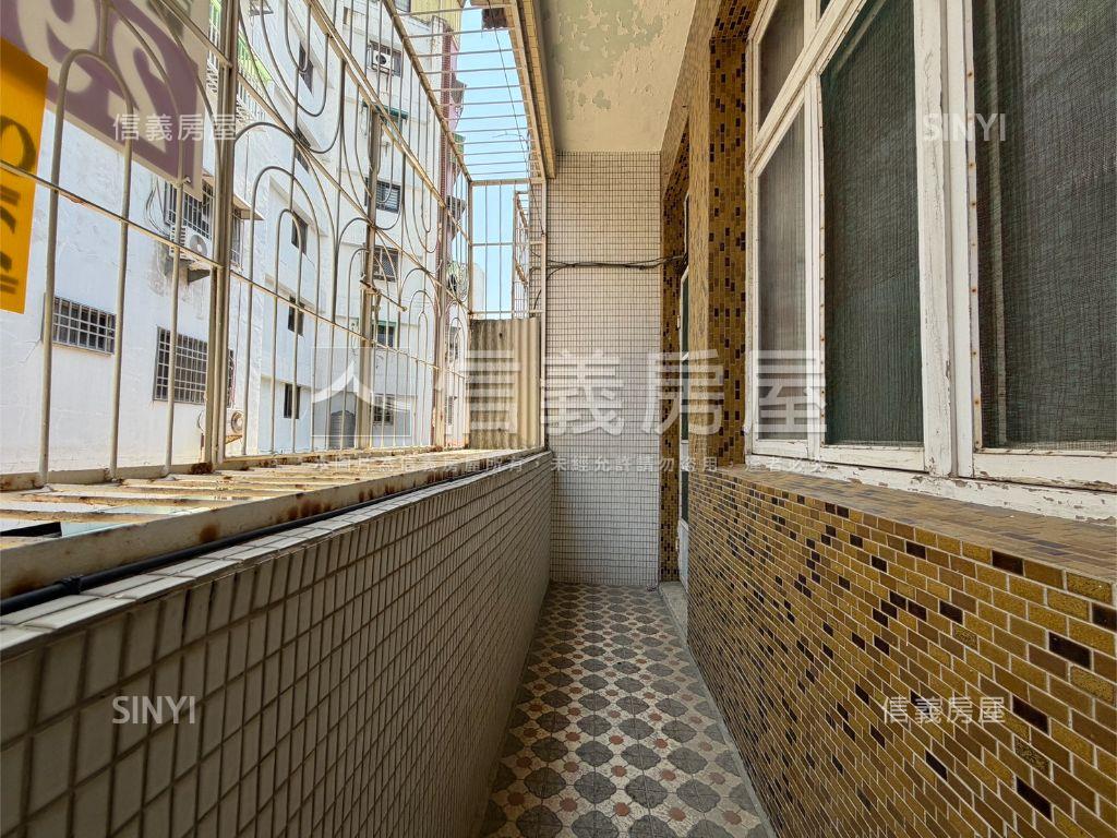 光影流轉｜溫馨採光透天房屋室內格局與周邊環境