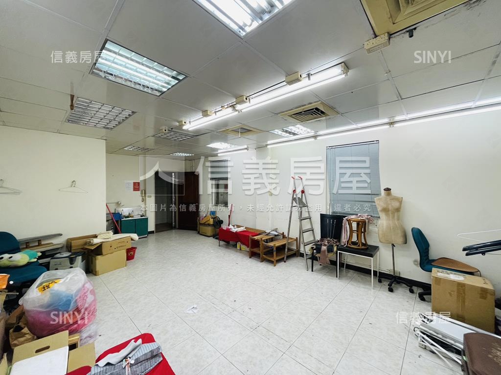 雙子星稀有美透天房屋室內格局與周邊環境