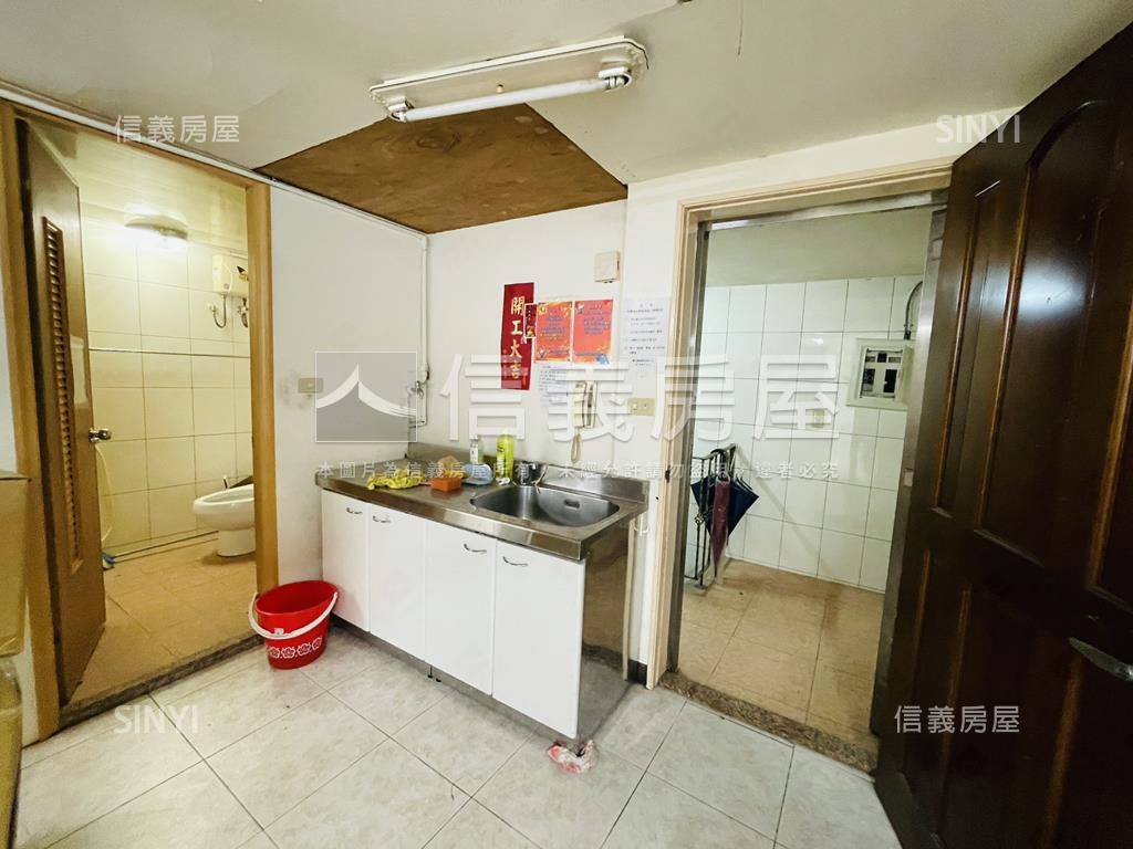 雙子星稀有美透天房屋室內格局與周邊環境