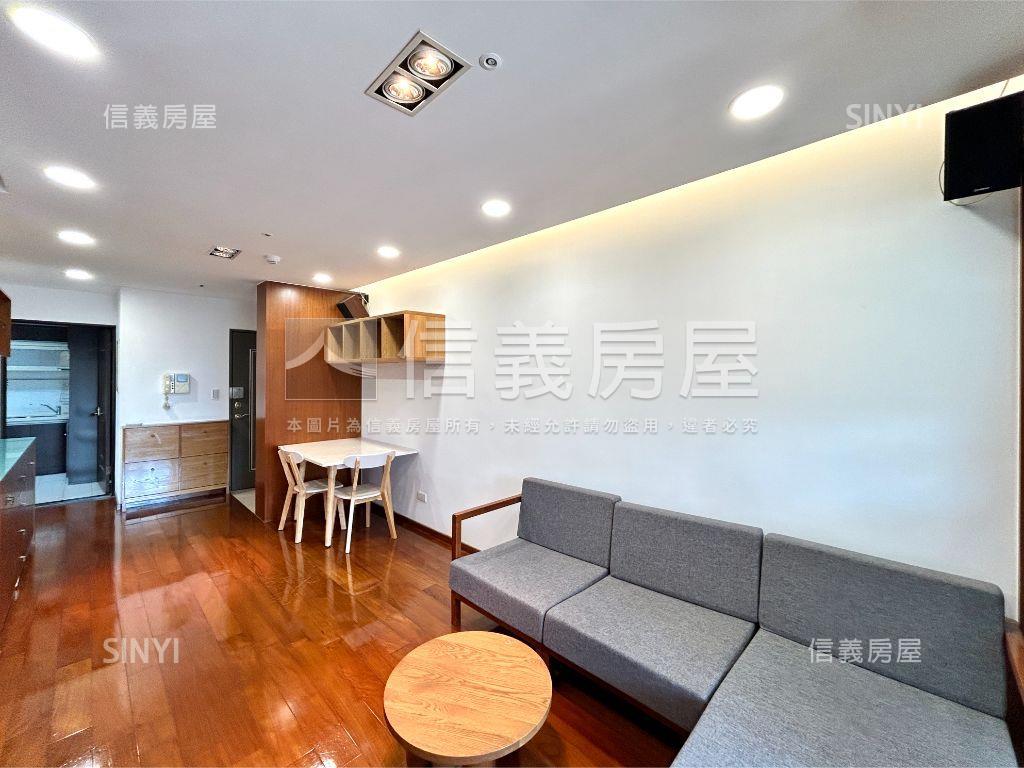 四號公園景觀２＋１車位房屋室內格局與周邊環境
