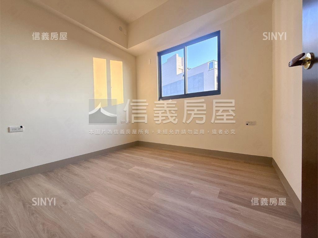 近台積電ｔ新加坡式三房Ⅱ房屋室內格局與周邊環境