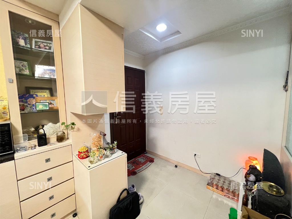 桂冠及第高樓大三房房屋室內格局與周邊環境