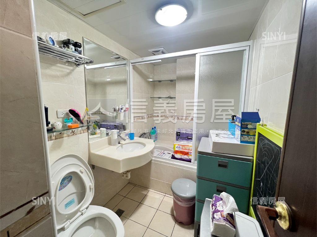 桂冠及第高樓大三房房屋室內格局與周邊環境