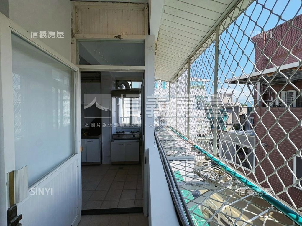 天母邊間四房房屋室內格局與周邊環境