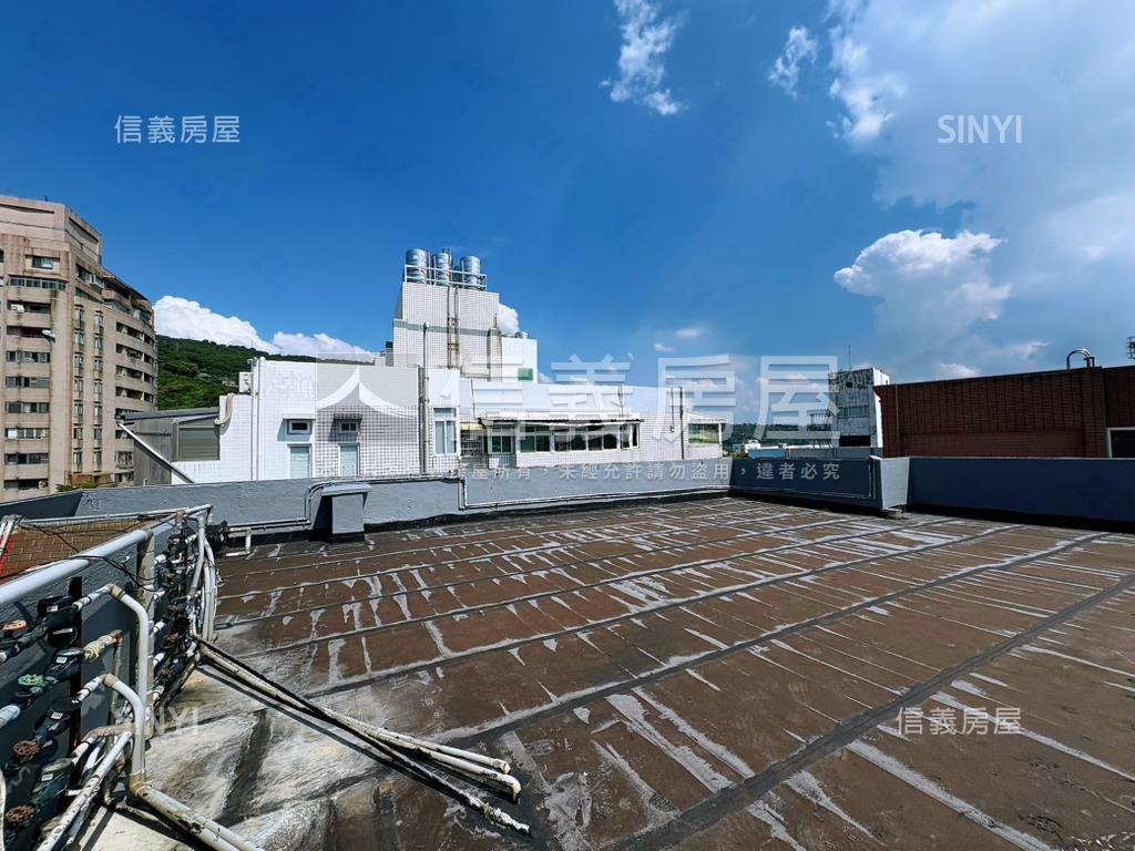 天母邊間四房房屋室內格局與周邊環境