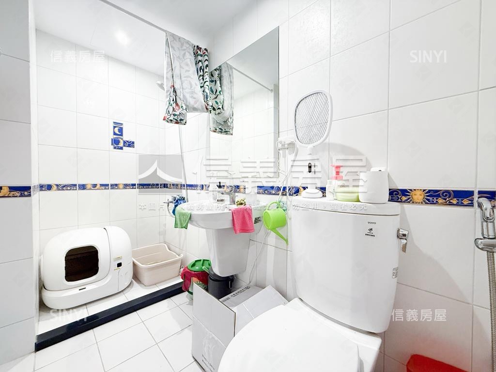 上城現代風格高樓三房房屋室內格局與周邊環境