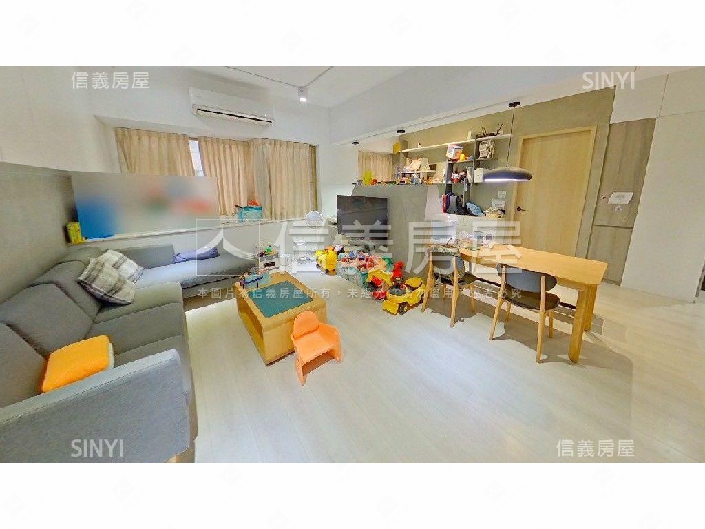 上城現代風格高樓三房房屋室內格局與周邊環境