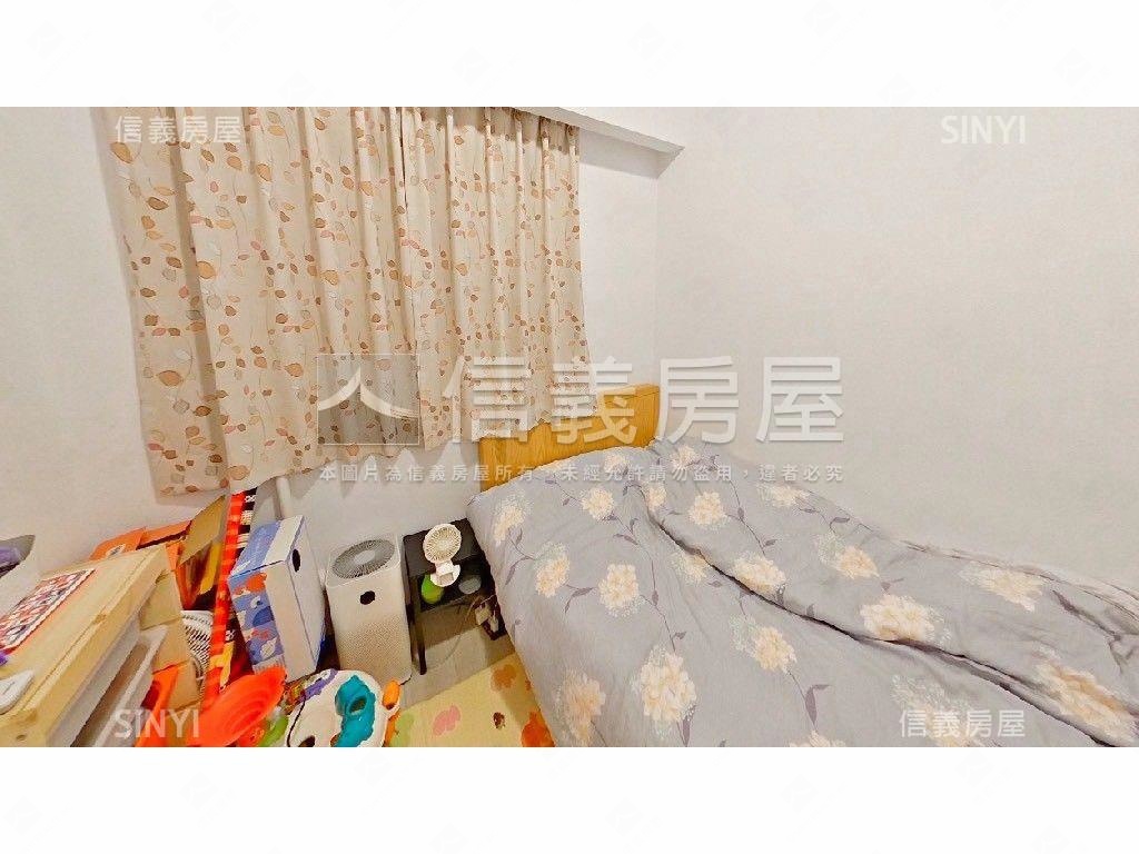 上城現代風格高樓三房房屋室內格局與周邊環境