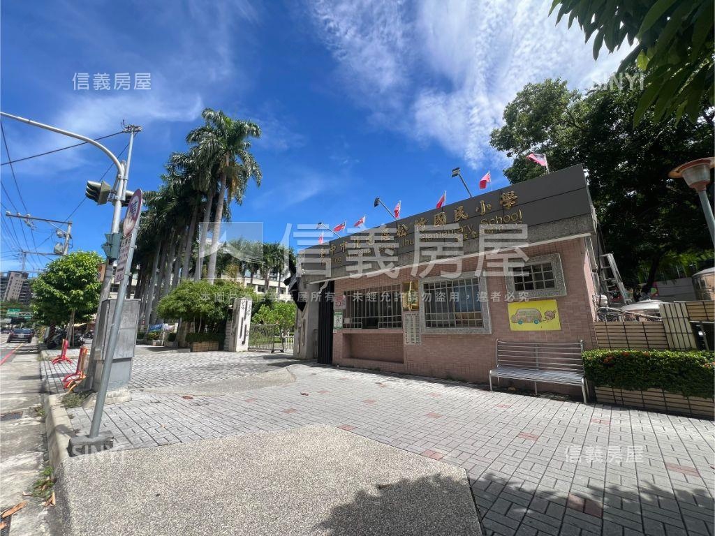 近北屯松竹國小四房車位房屋室內格局與周邊環境