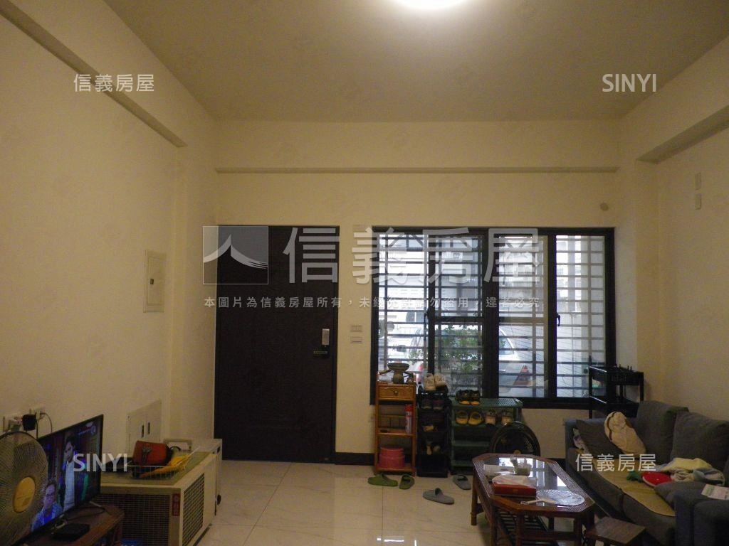 內埔南華路旁車墅房屋室內格局與周邊環境