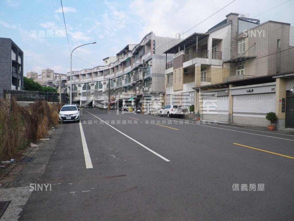 內埔南華路旁車墅房屋室內格局與周邊環境