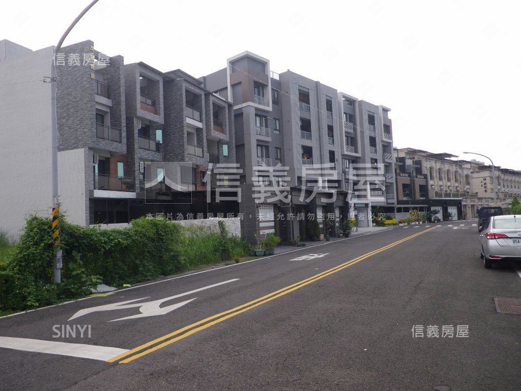 內埔南華路旁車墅房屋室內格局與周邊環境