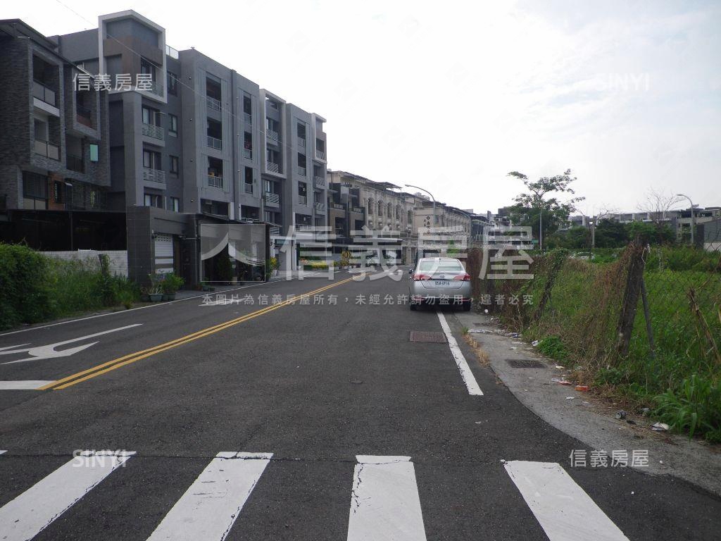 內埔南華路旁車墅房屋室內格局與周邊環境