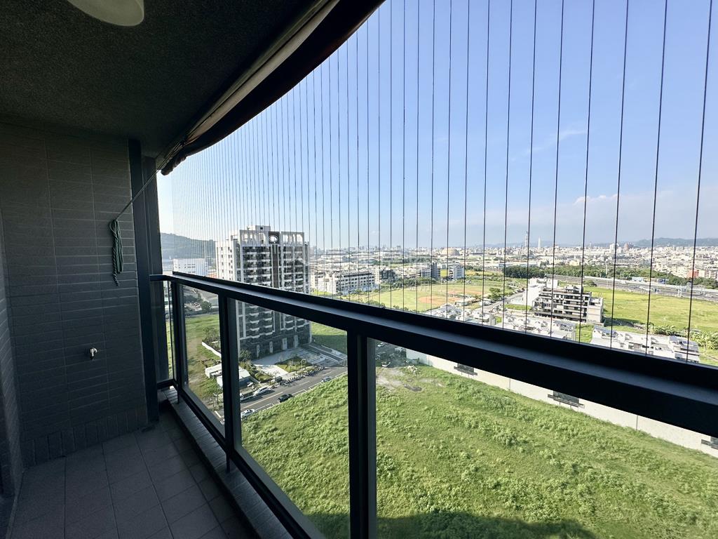 榮總高樓層景觀雙Ｂ１平車房屋室內格局與周邊環境
