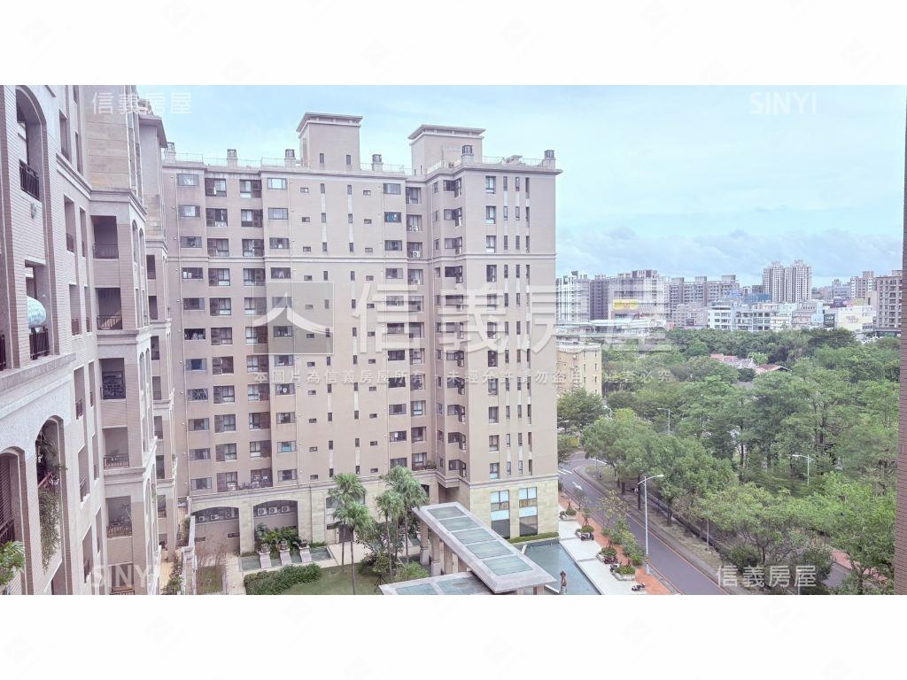 鴻觀十力美四房雙車位房屋室內格局與周邊環境