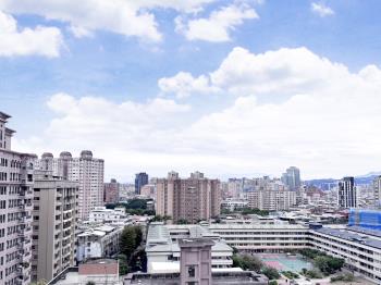 江子翠昇陽景觀美屋