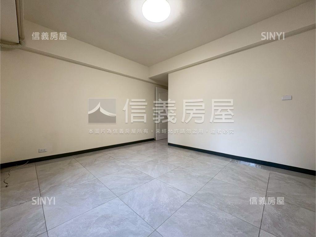 儷景雙星，私藏三房平車房屋室內格局與周邊環境