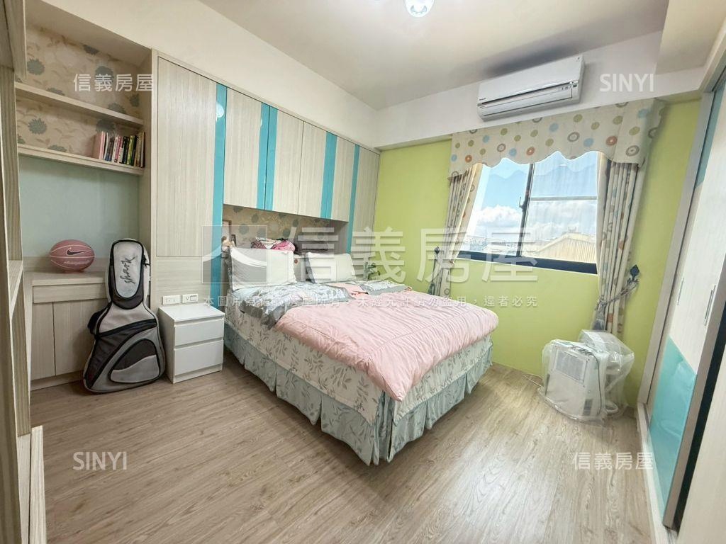 豐富家裝潢美三房車位房屋室內格局與周邊環境