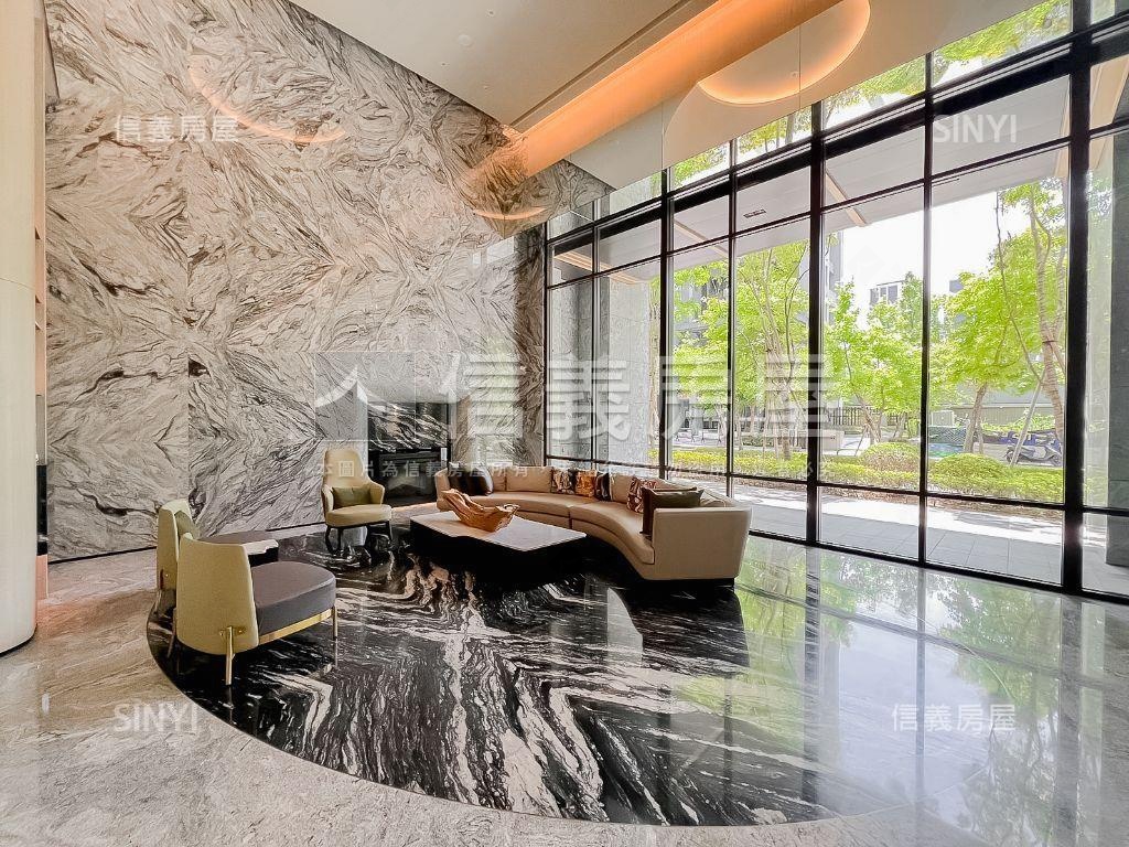 登陽城之華三房雙平面車位房屋室內格局與周邊環境