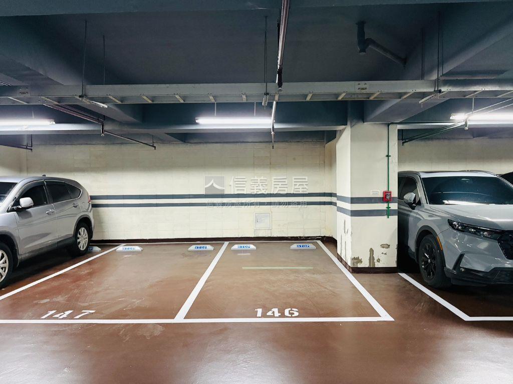 上謙城全新兩房車雙衛房屋室內格局與周邊環境