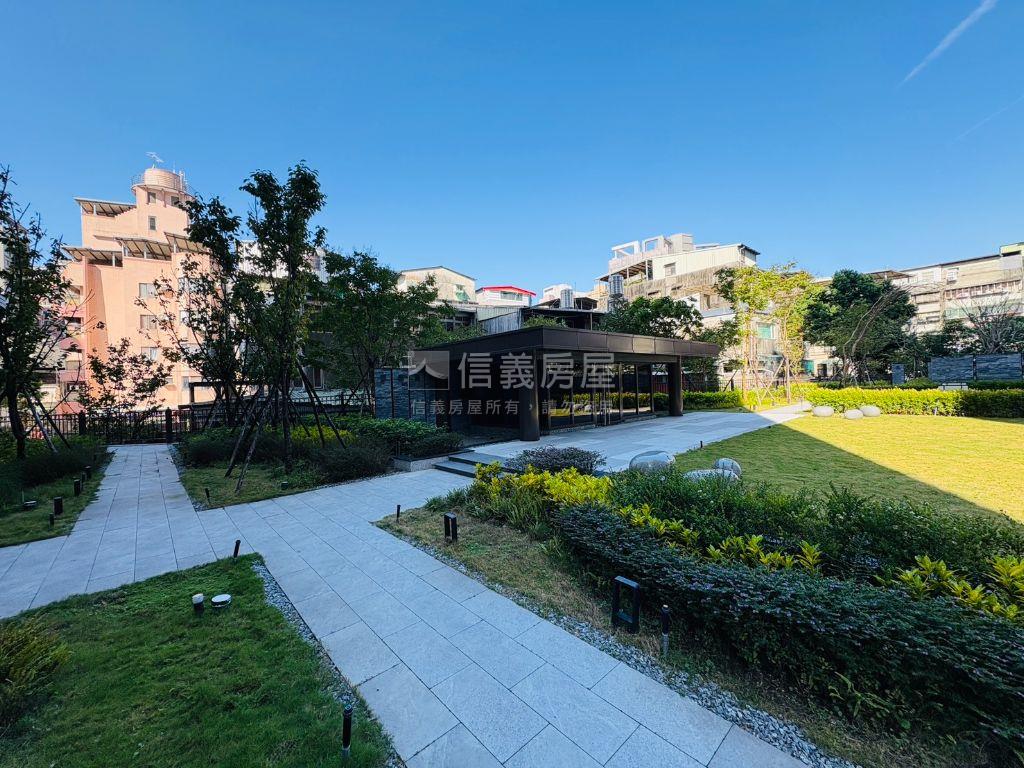 上謙城全新兩房車雙衛房屋室內格局與周邊環境