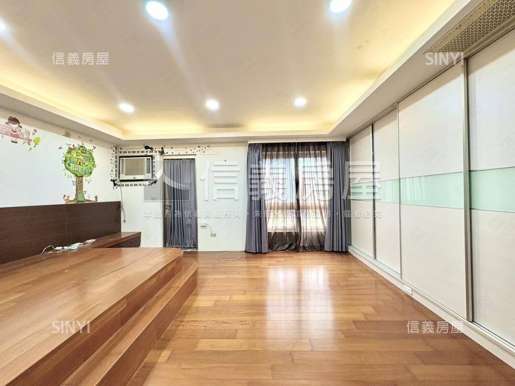 專任．藝墅天地邊間別墅房屋室內格局與周邊環境