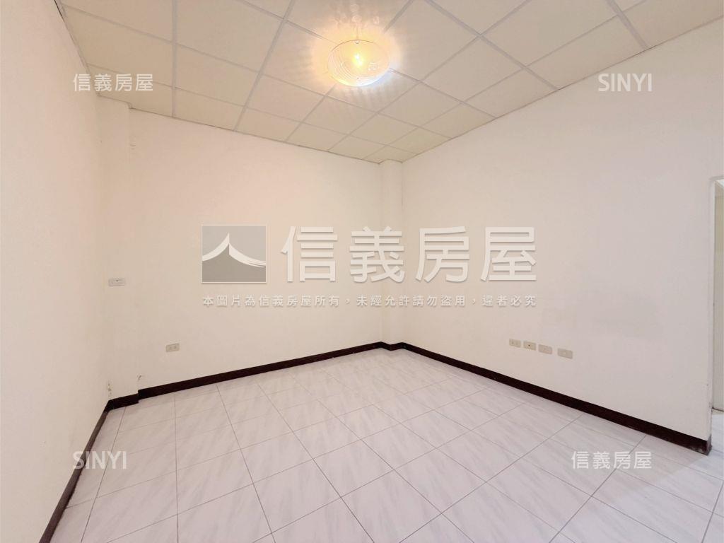 近漢神！臨路美透天地皮房屋室內格局與周邊環境