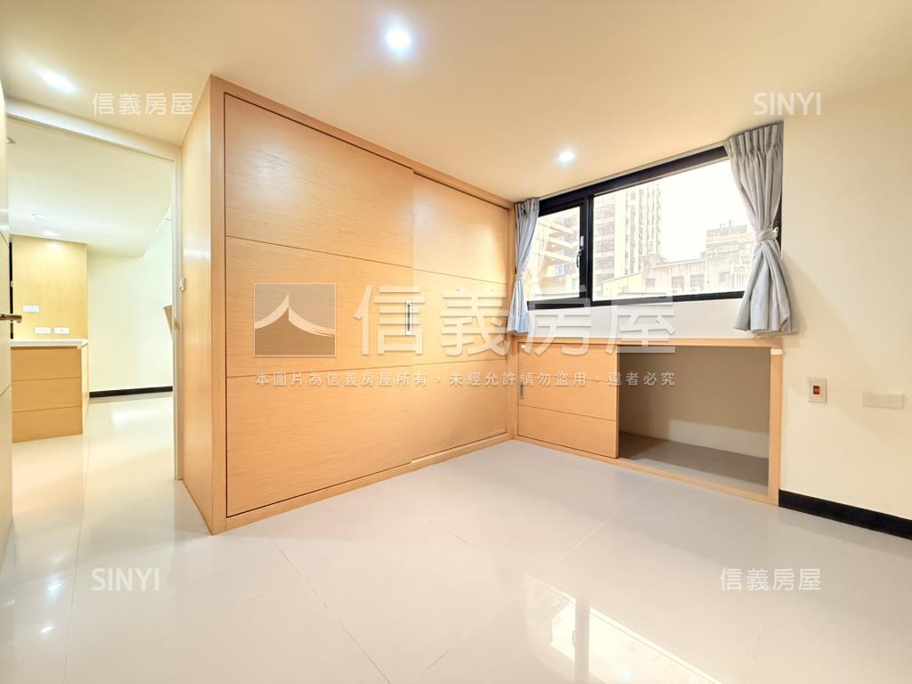 【新接】近捷運電梯美居房屋室內格局與周邊環境