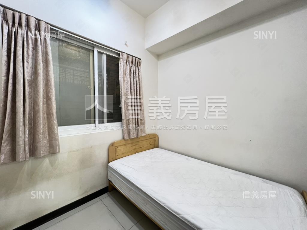 法國之星三房車位房屋室內格局與周邊環境