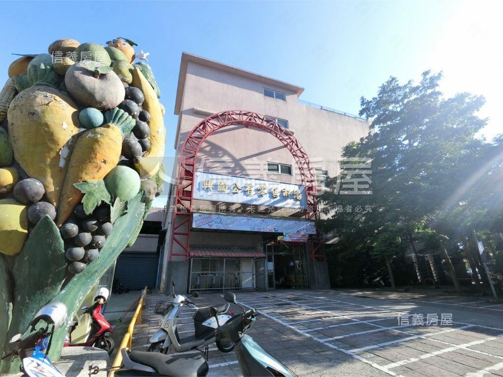 法國之星三房車位房屋室內格局與周邊環境