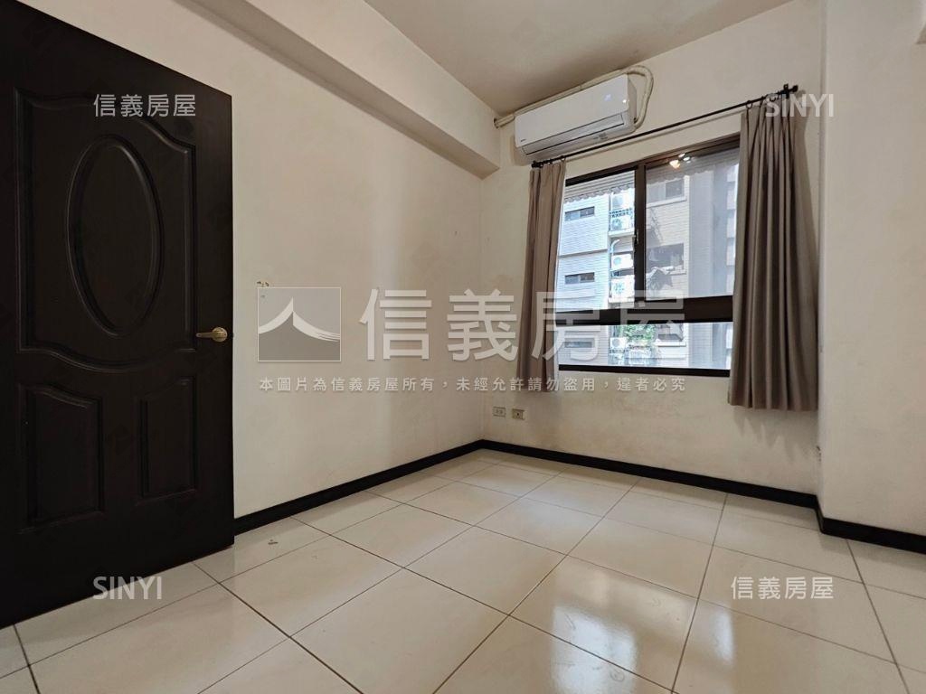 仁愛國寶七樓房屋室內格局與周邊環境