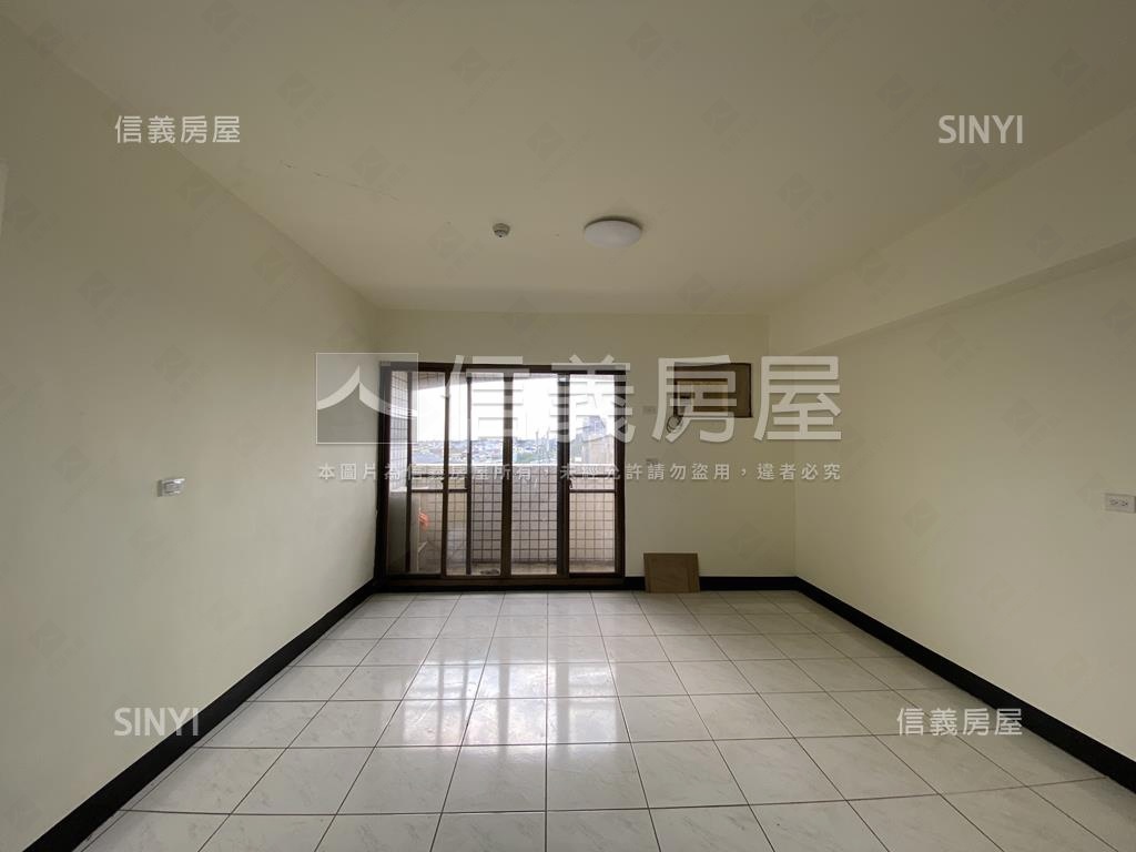 龍山路電梯邊間採光三房房屋室內格局與周邊環境