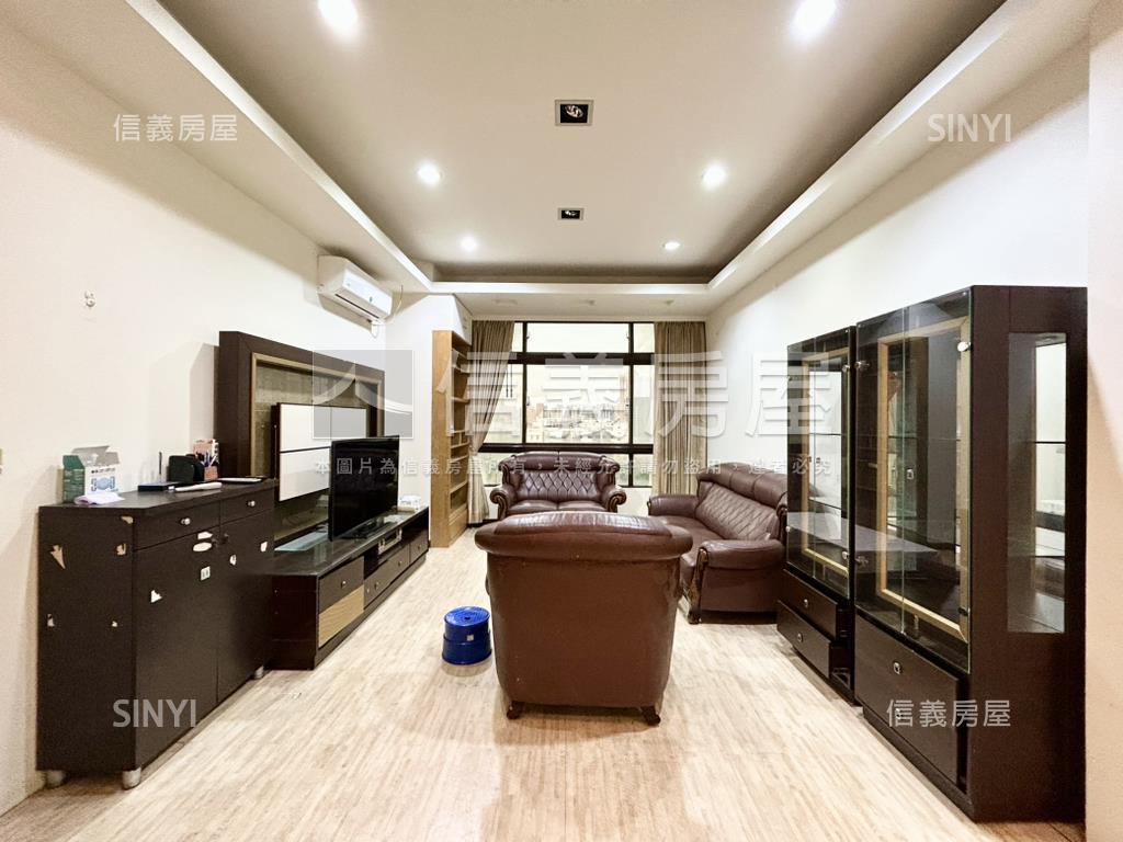 首璽長虹三房雙車位美屋房屋室內格局與周邊環境