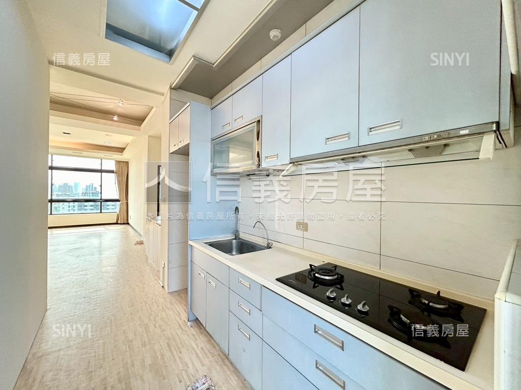 首璽長虹三房雙車位美屋房屋室內格局與周邊環境